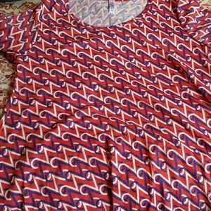 LuLaRoe Perfect T